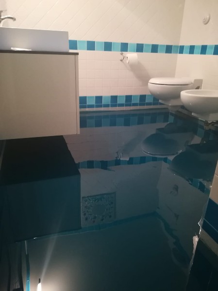 Bagno in resina pomezia resine pomezia
